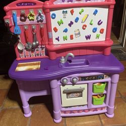 Step2 Kitchen Pink and Purple Kids Play Set + Accessories.