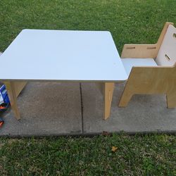 Toddler Table Plus chair 49 ikia plus expensive toys learning 160