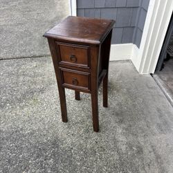 Corner Table / Table stand