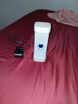 Brookstone  blutooht speakers