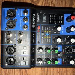 Yamaha mixer MG06X
