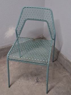 Blu Dot Hot Mesh Chair – Aqua/Mint, Mid-Century Modern Indoor/Outdoor