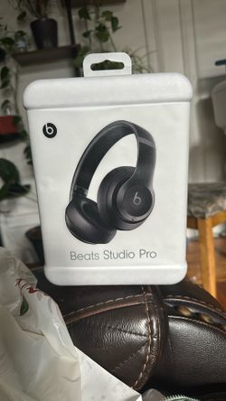 Beats Studio Pro