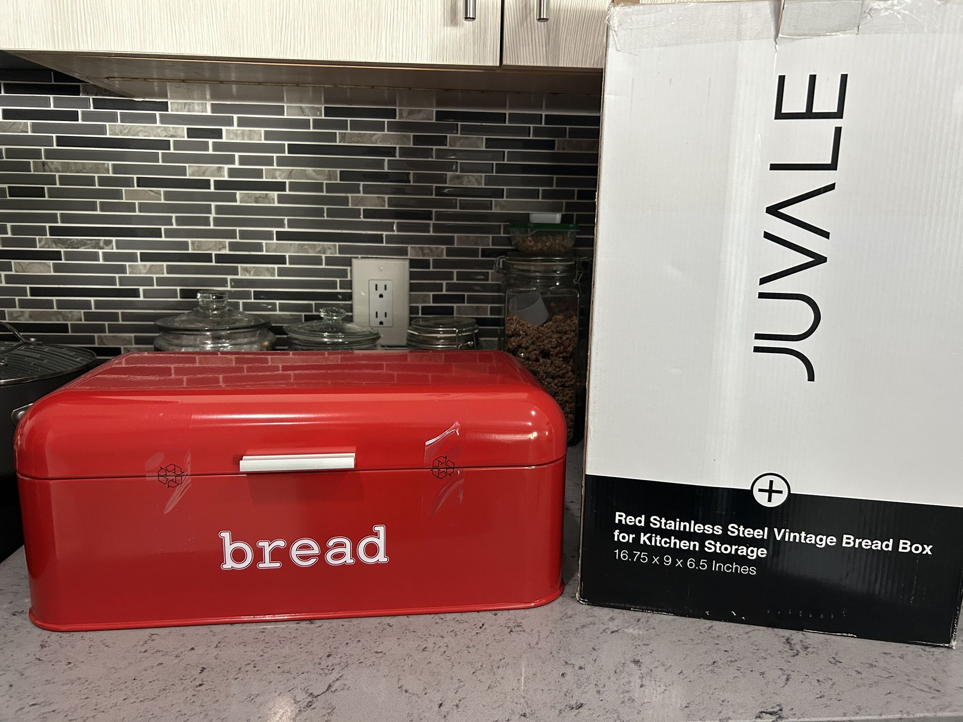 Juvale Bread Box