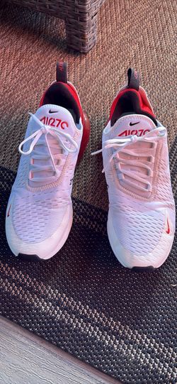 Nike 270