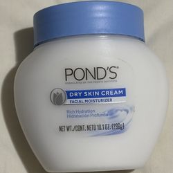POND’S Facial Moisturizer 