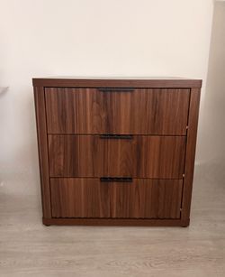 Night stand