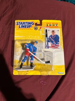 1997 Kenner Starting Lineup 10th Year Edition Wayne Gretzky New York Rangers figure