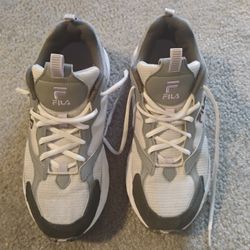 Tenis Fila de Venta Solo Se usaron 2 Veces