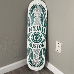 Nyjah Huston Skateboard 