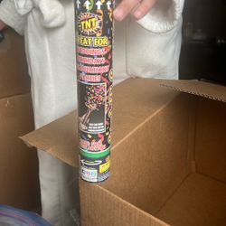 TNT confetti Cannon for parties celebrations