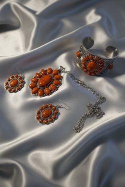 Howlite Orange Natural Stones 3 pcs Jewelry Set