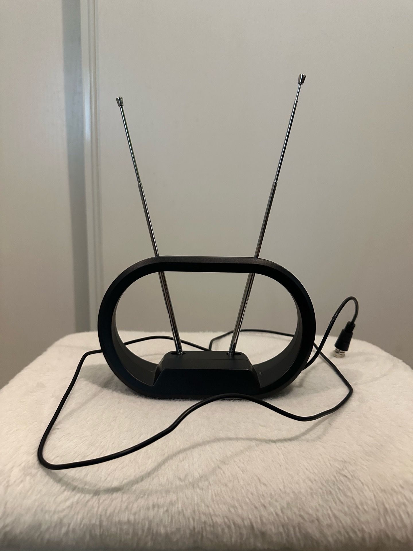 Antenna black color excellent