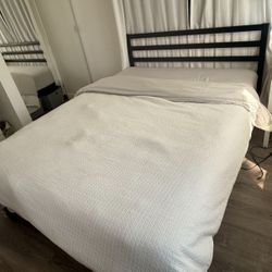 Zinus Queen Bed Frame. 