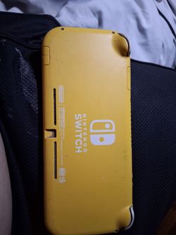 Nintendo Switch Lite Yellow