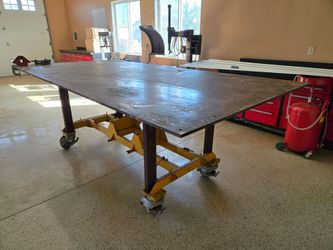Welding table