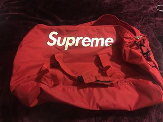 Authentic Super red Supreme duffle bag