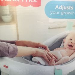 fisher -Price  4 -in-1 Sling ‘n Seat Tub For Baby  Brand New! 