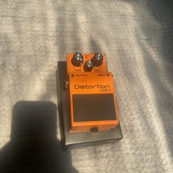 Boss DS-1 Distortion Guitar Pedal