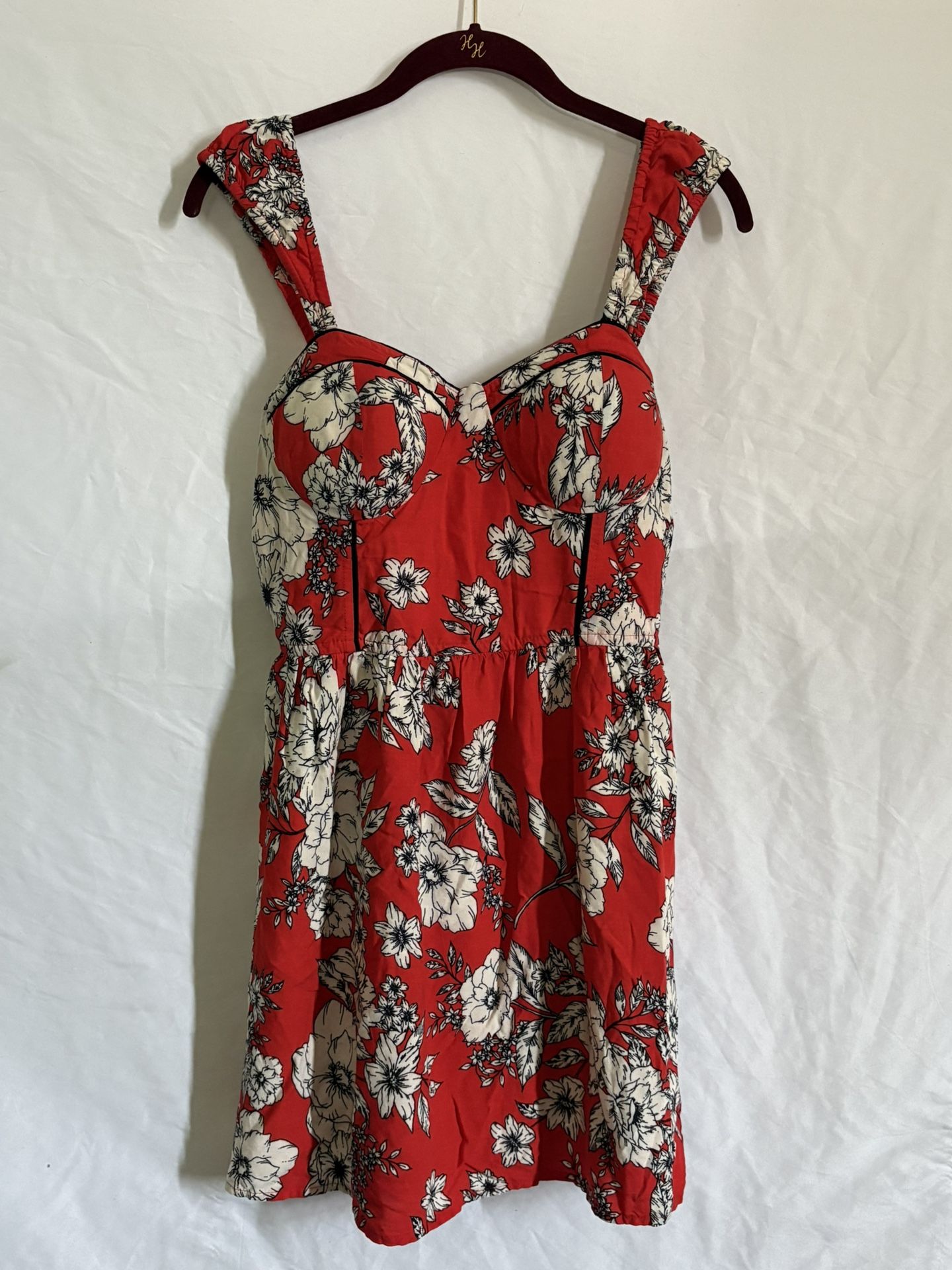 RED & WHITE FLORAL DRESS