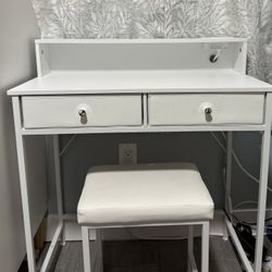 Desk & Chair
