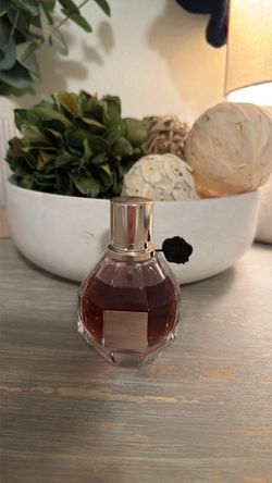 Viktor & Rolf Flowerbomb Perfume Bottle
