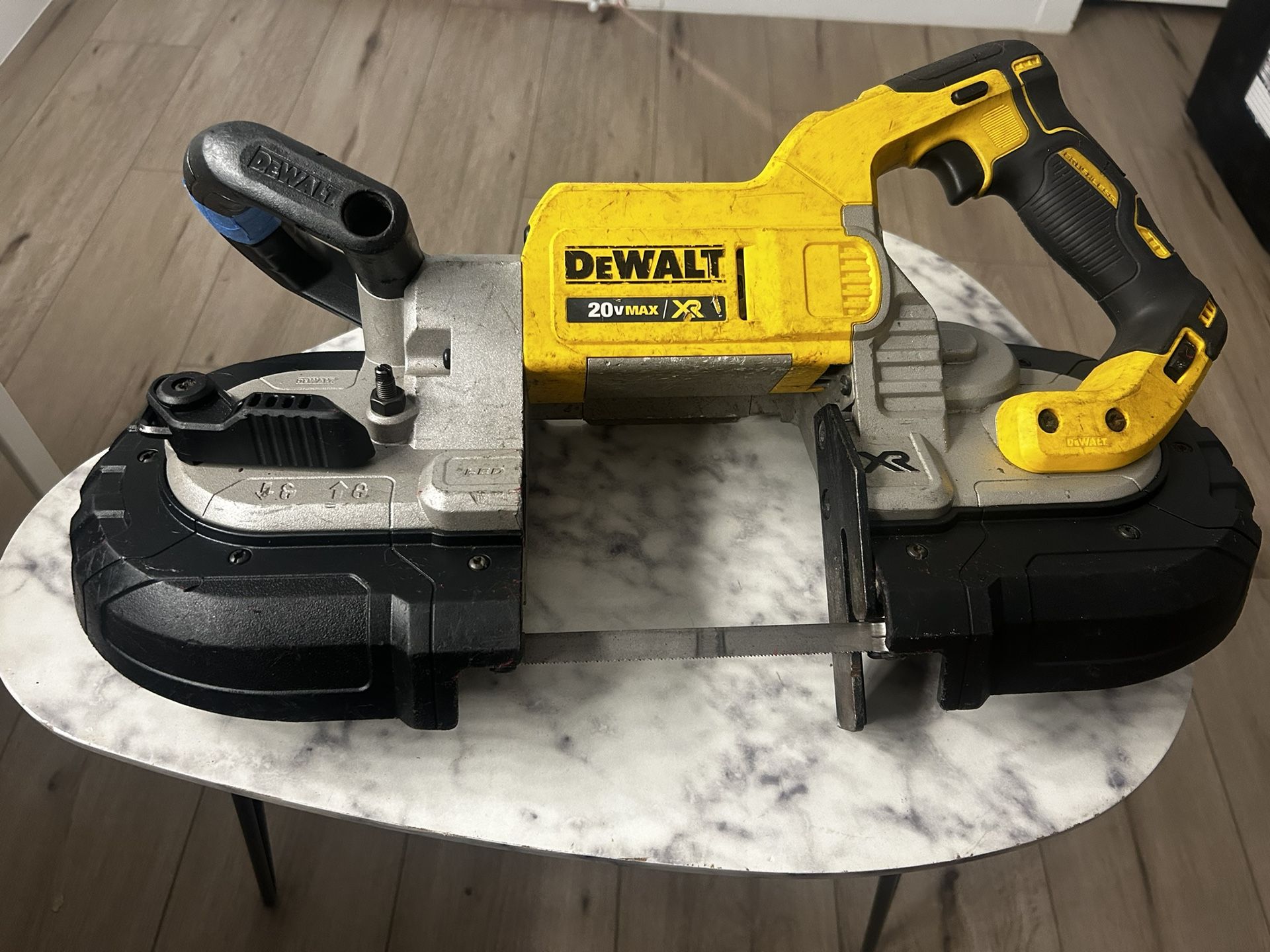 Dewalt Deep Cut Bandsaw