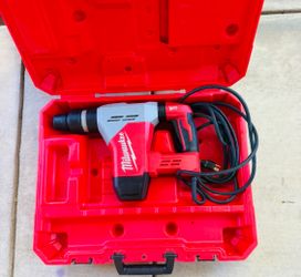 Milwaukee 1-9/16" Corded SDS MAX Rotary Hammer w/ Anti Vibration System 5517-21