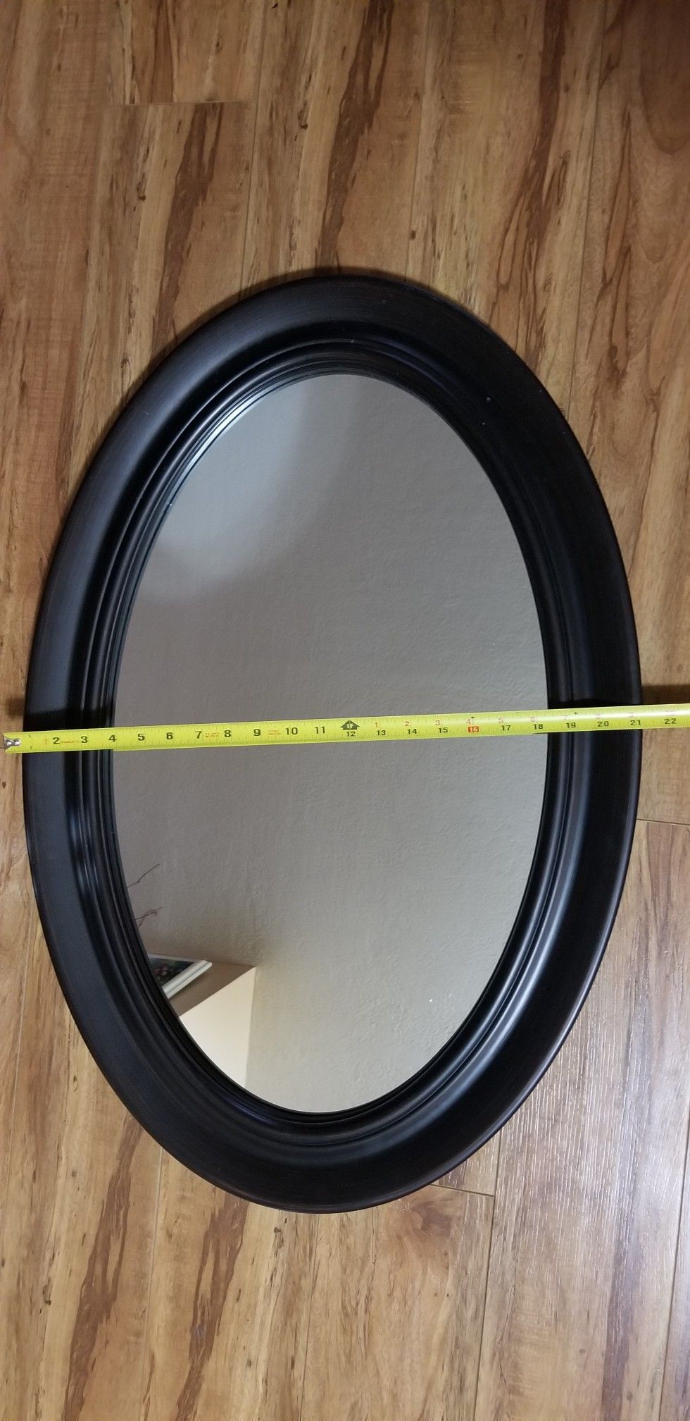 OVAL MIRROR