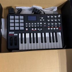 Akai Pro MPK25