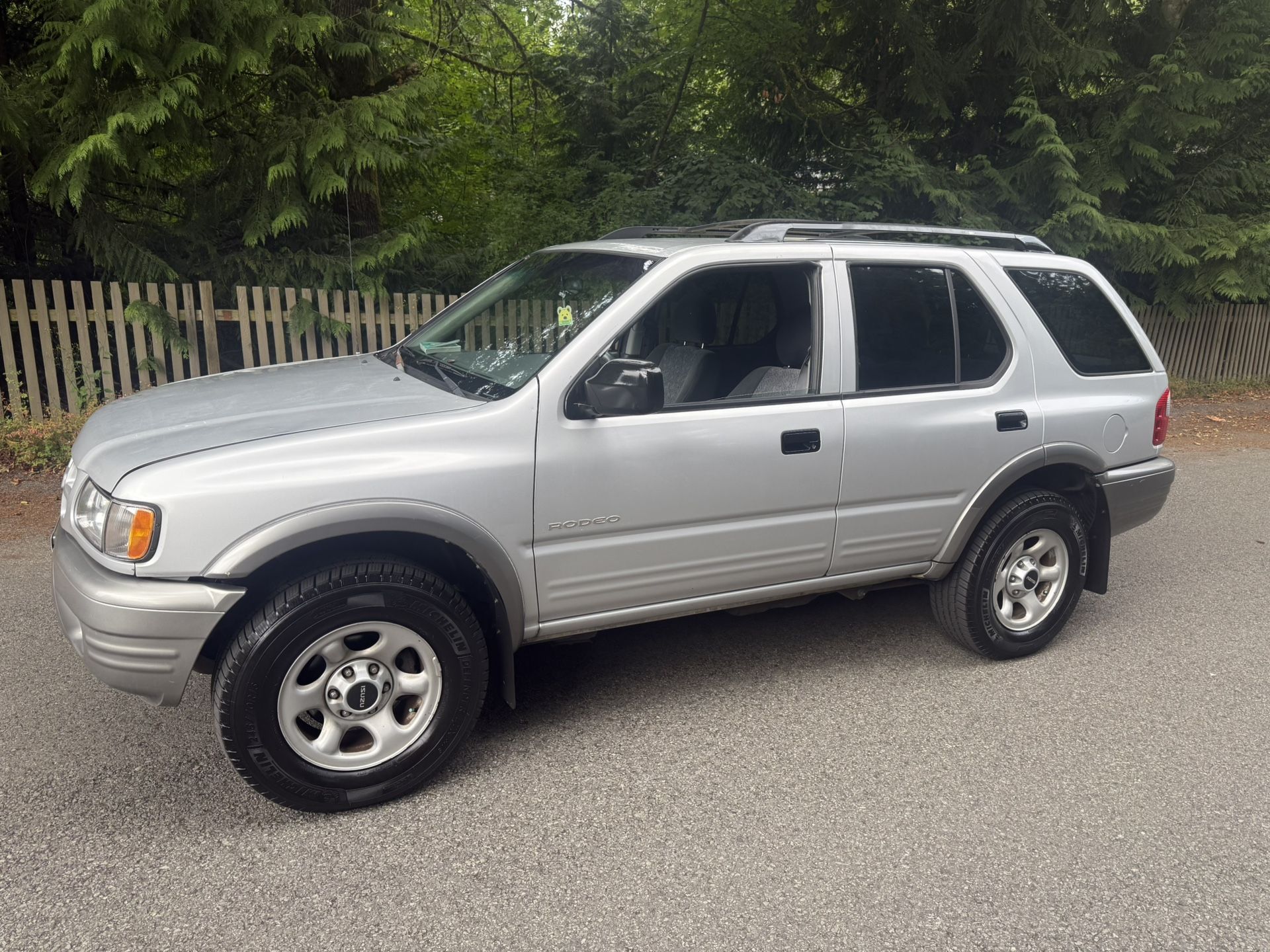2003 Isuzu Rodeo