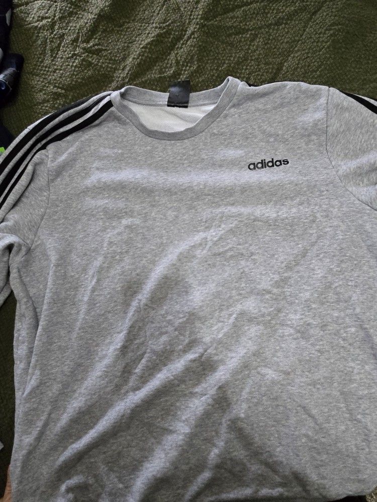 Adidas Sweat Shirt