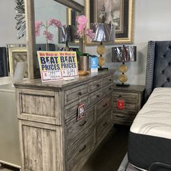 Dresser Mirror Nightstand 🤎🔥 $1,599