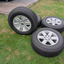 New 17s Stock Wheels & Tires Of 2025 F-150