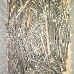 450 Pieces Machinist Drill Bits . From Very Tiny Upto About 1/2" , High Speed Steel, Mostly Used Some New 