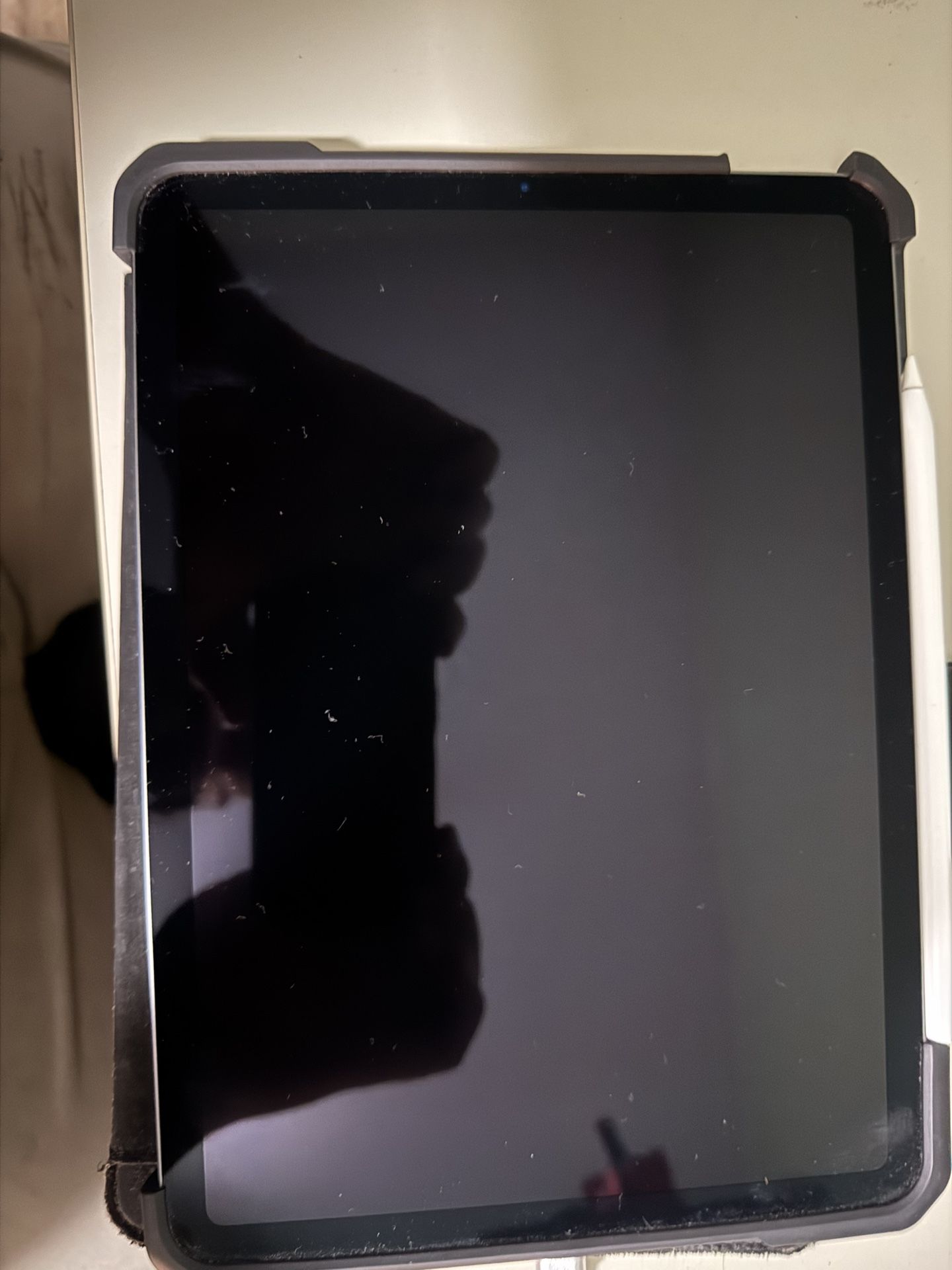 iPad Air fourth generation Apple Pencil charger included
