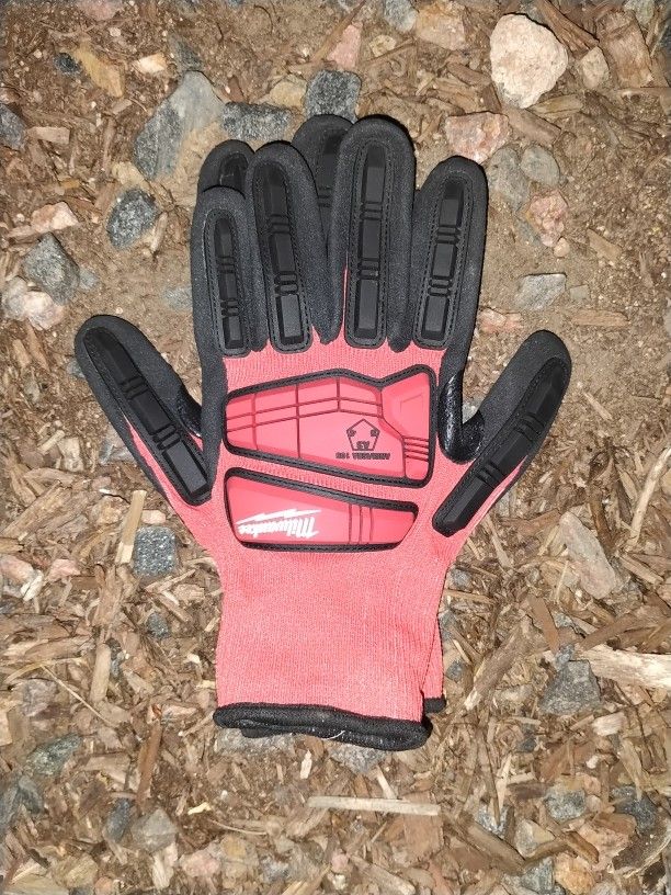 Milwaukee Impact Wrecking Gloves