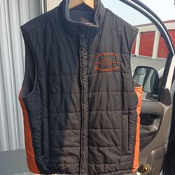 A, ORIGINAL UNISEX JACKET VEST SIZE LARGE UNIQUE COLOR