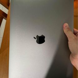 macbook pro 2019
