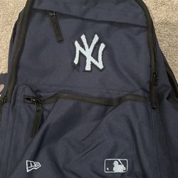 New Era Yankees Backpack Navy Blue (stitching Issue)