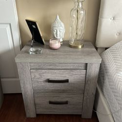 TWO NIGHTSTANDS, DRESSER AND MIRROR