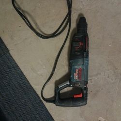 Bosch Bulldog Extreme Hammer Drill