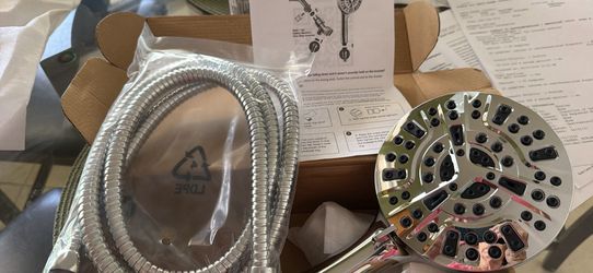 Handheld Showerhead With Multiple Jet Settings