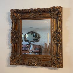 ESTATE SALE! Beautiful Cavrved Vintage Mirror
