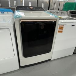 Samsung 7.4 cu. ft. Vented Smart Electric Dryer in Ivory with Steam Sanitize+