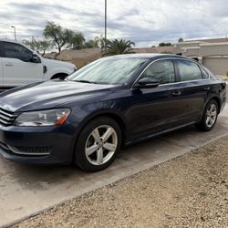 2012 VW Passat SE Leather Interior Parts