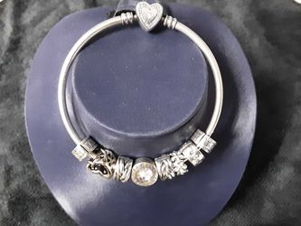 Silver 29.6 grams 8 inch