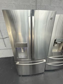 GE Stainless Steel French Door Refrigerator “36 ( Refrigeradores )