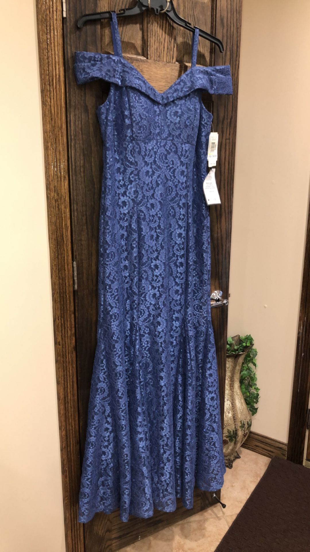 Women’s Formal Dress 14W 16W 20W Lace Mermaid Blue Gown RM Richards off Shoulder