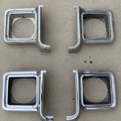 Square Body Headlight Bezels 